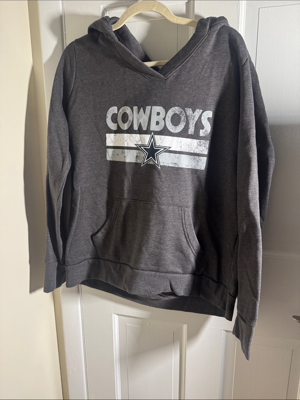 Fanatics Women's Cowboys Dark Gray V-Neck Hoodie